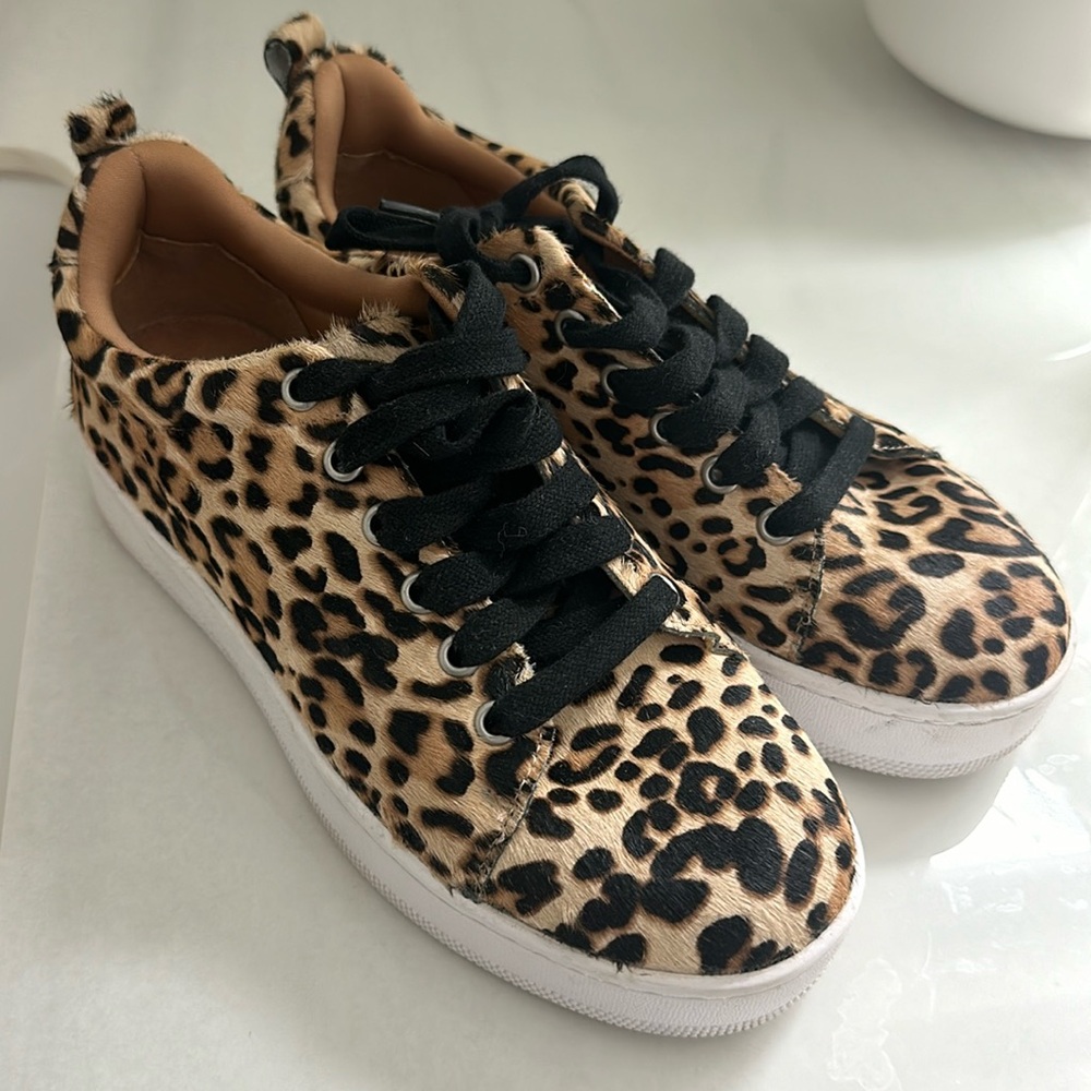 Leopard sneakers size 8.